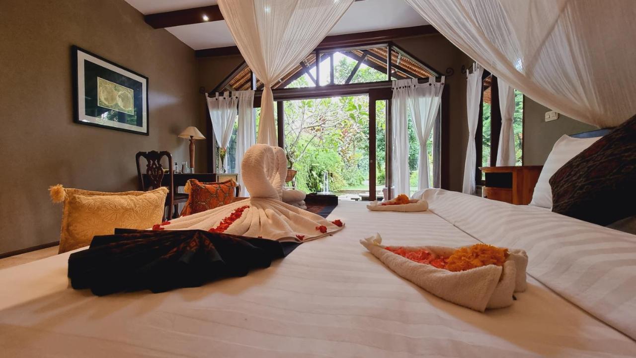 הוילה Avalon Ubud Castle & Spa מראה חיצוני תמונה